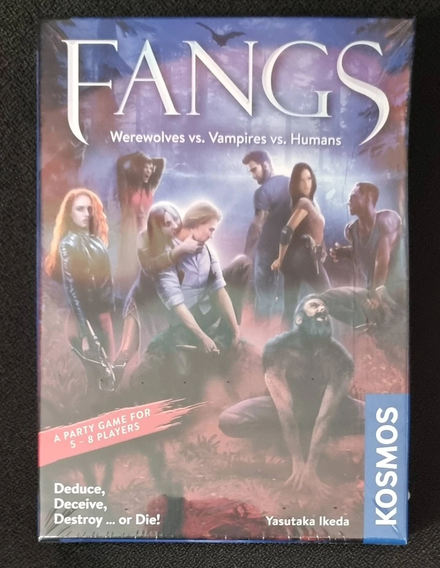 Kosmos Fangs - Damaged Box